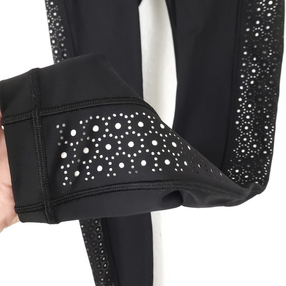 🛑 SOLD 🛑 NEW Lululemon colour me quick 7/8 black legging’s - Picture 8 of 8